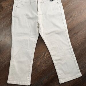 New York & Company White Cropped Legging Jeans Size 12 NWT Soho